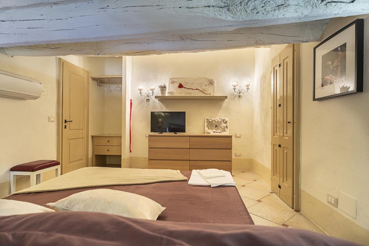 Borgo Agli Scudi Suite&Breakfast 坎丕里亚麦利蒂玛 外观 照片