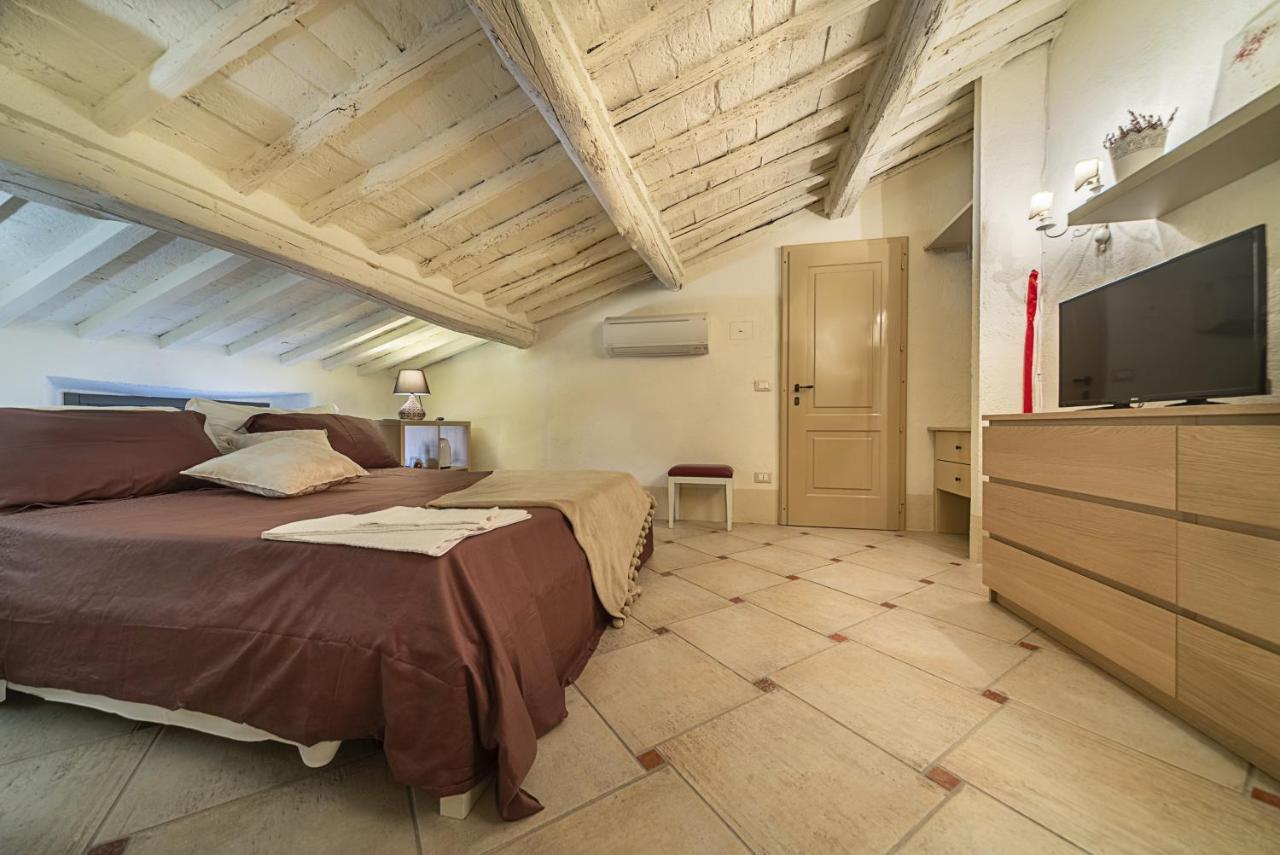 Borgo Agli Scudi Suite&Breakfast 坎丕里亚麦利蒂玛 外观 照片